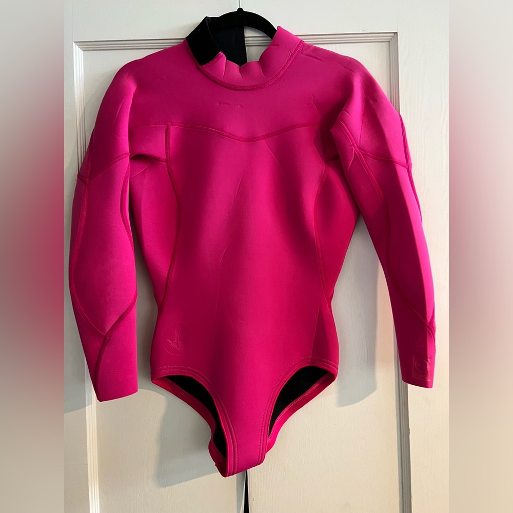 Body Glove body wetsuit- pink